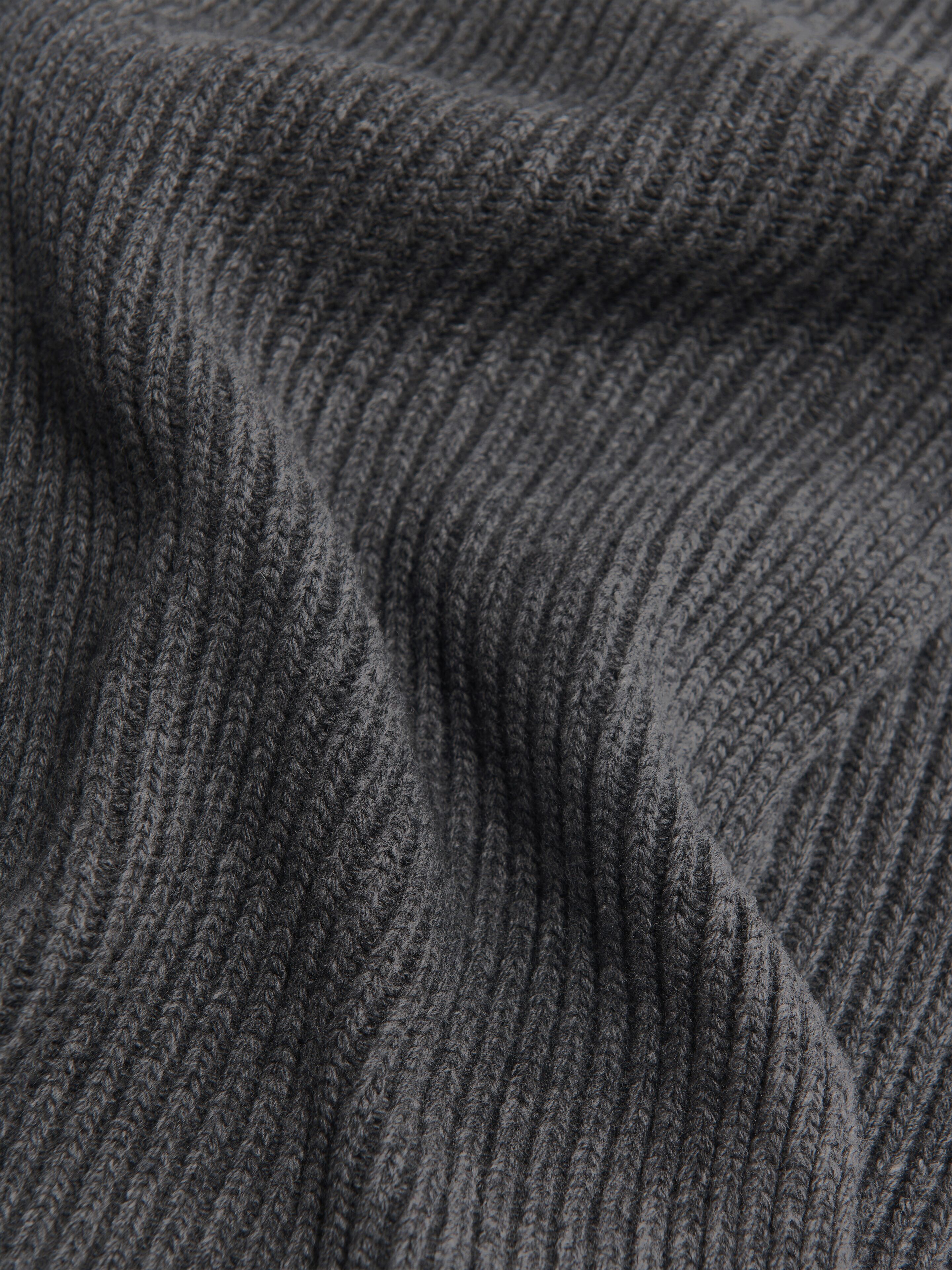 Scarf in wool and cashmere